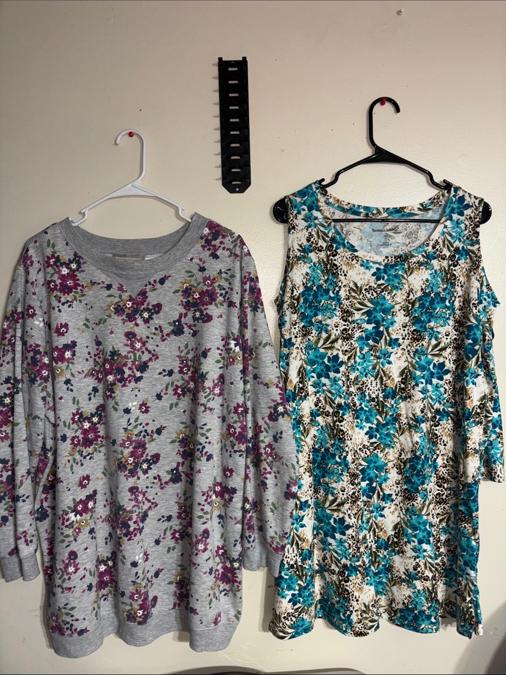 Woman Within Floral Scoop Neck Sleeveless Top - Teal & White